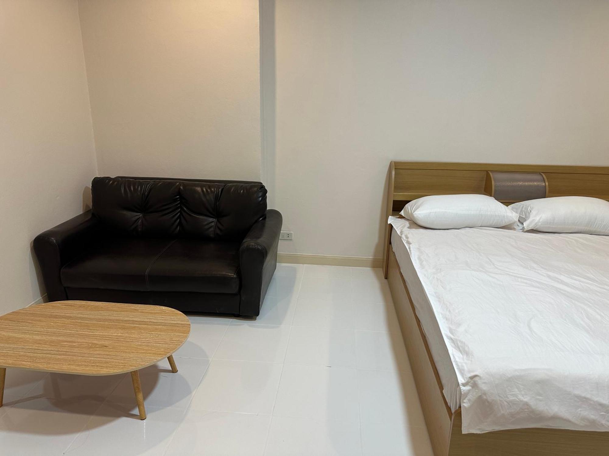 Country Complex Bangna Aparthotel Bangkok Kültér fotó