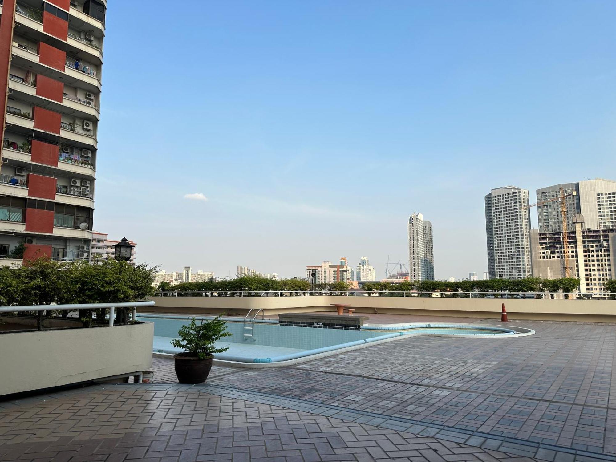 Country Complex Bangna Aparthotel Bangkok Kültér fotó